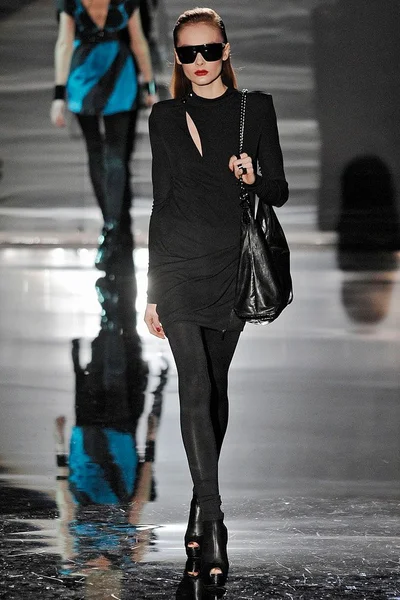 Look 9